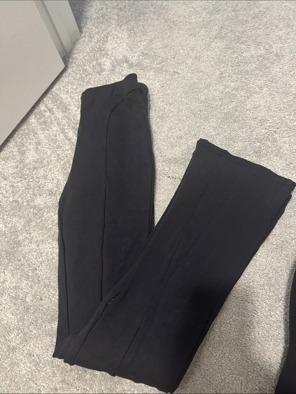 ALO Black Women's Stretch Flare Pants
